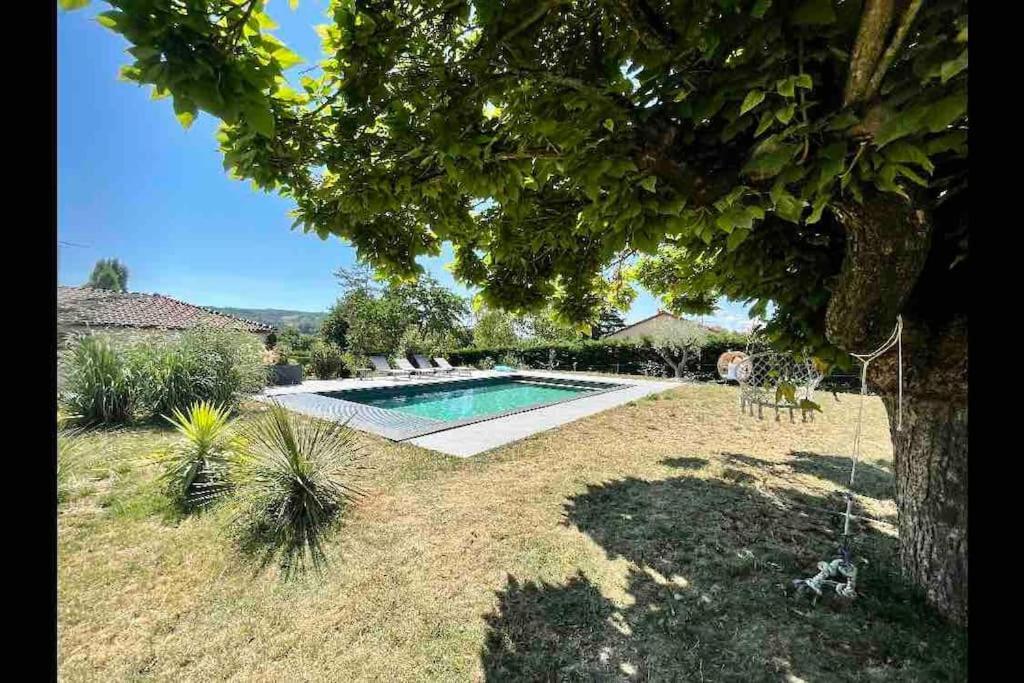 Logements Chaleureux Dans Maison Avec Piscine A 35 Min De Lyon Alix Kültér fotó