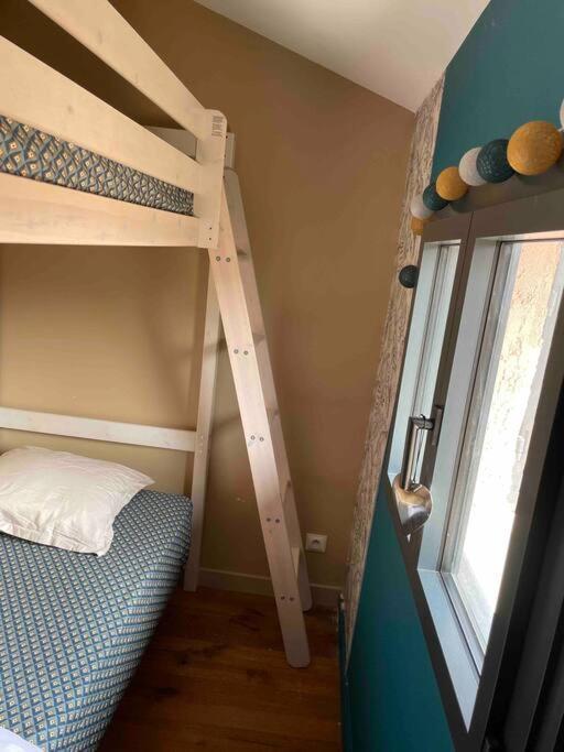 Logements Chaleureux Dans Maison Avec Piscine A 35 Min De Lyon Alix Kültér fotó